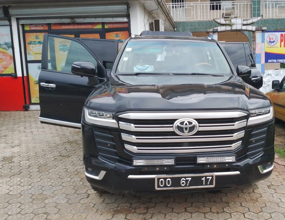 Toyota- Landcruiser